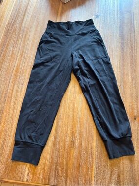Lululemon align  Black Jogger Pants - Women's Comfort Fit